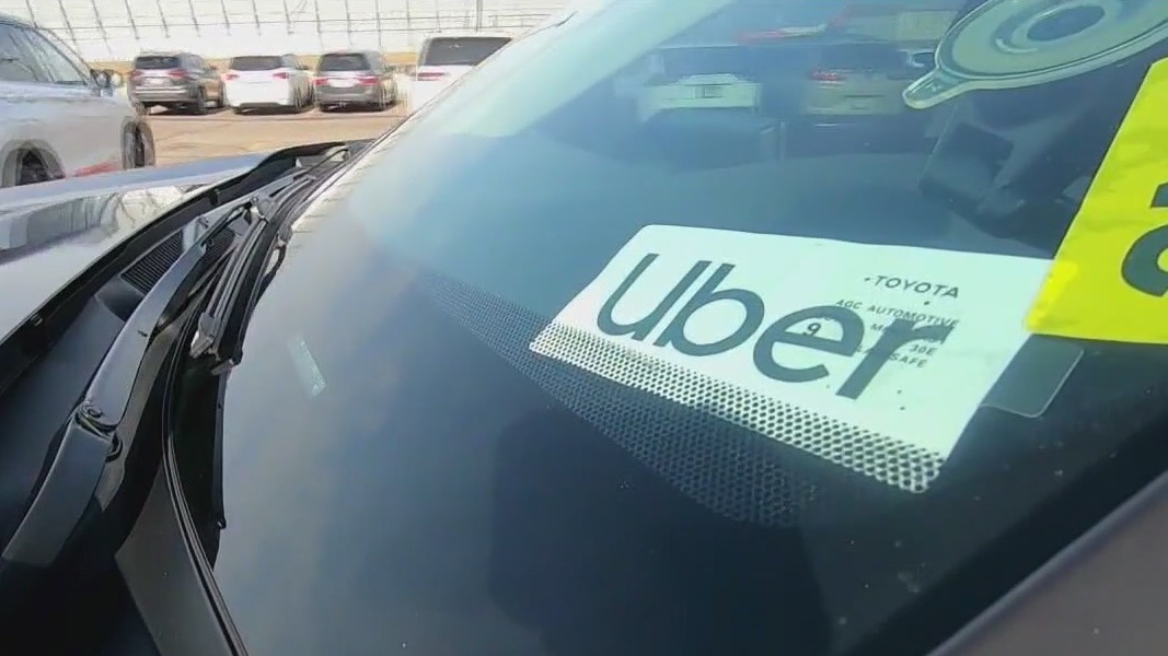 Uber leaving Minneapolis: Council debates fix