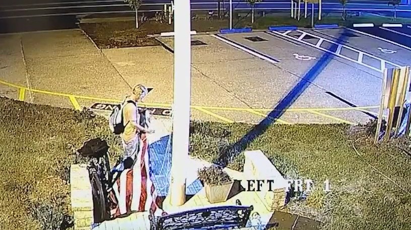 Man steals American flag from non-profit