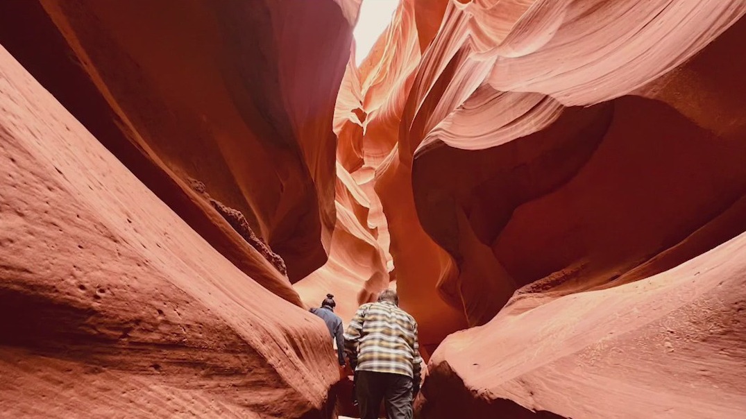 Lower Antelope Canyon l Arizona Adventures