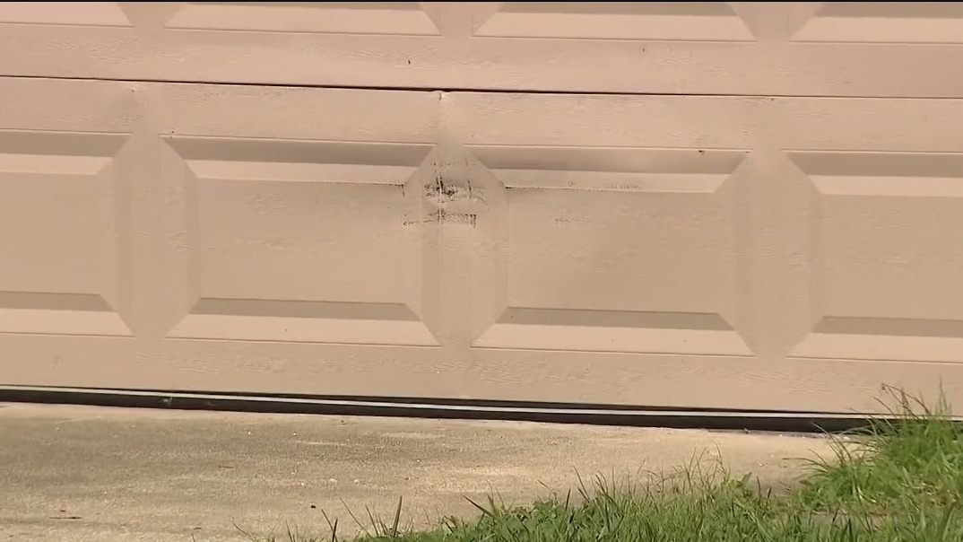 Dad shot at son after garage crash, deputies