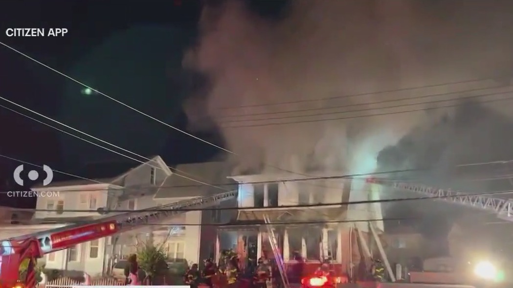 Queens house fire leaves 2 dead