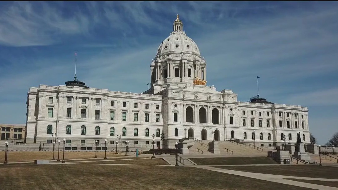 MN lawmakers' last minute push before session ends