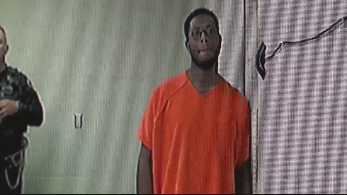 State Rep. Jewell Jones allegedly caught with handcuff key taped to foot in jail