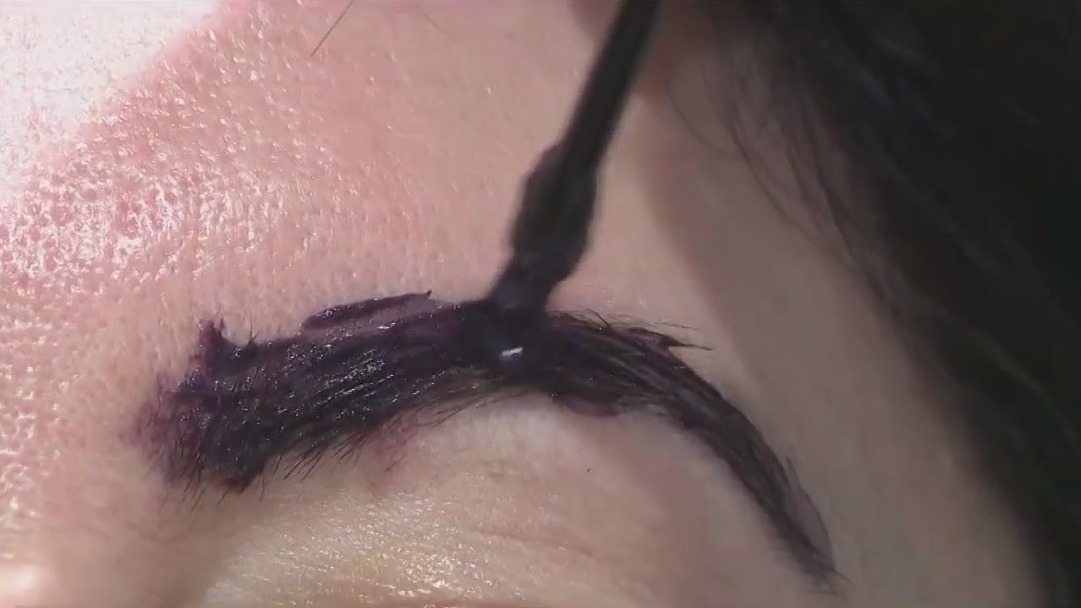 Eyelash, eyebrow tinting is illegal in NY