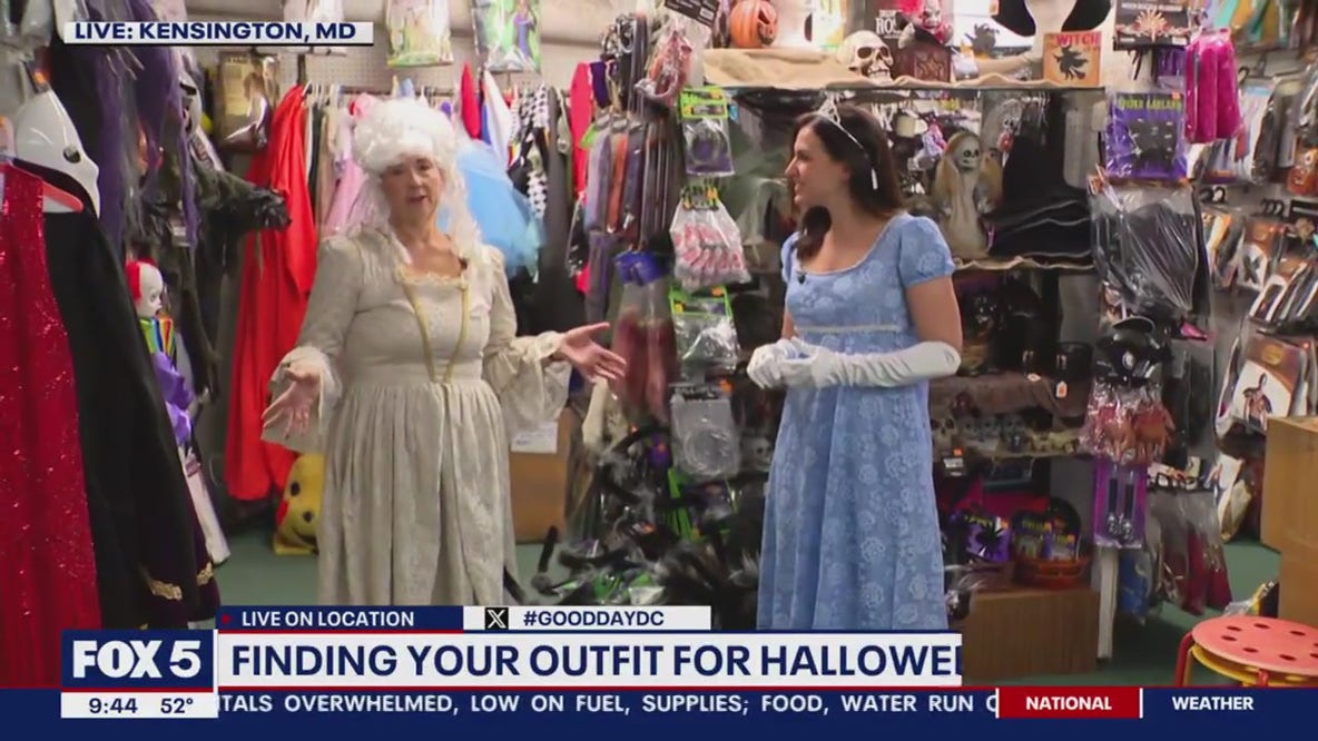 Gene's Costumes shows out for Halloween!