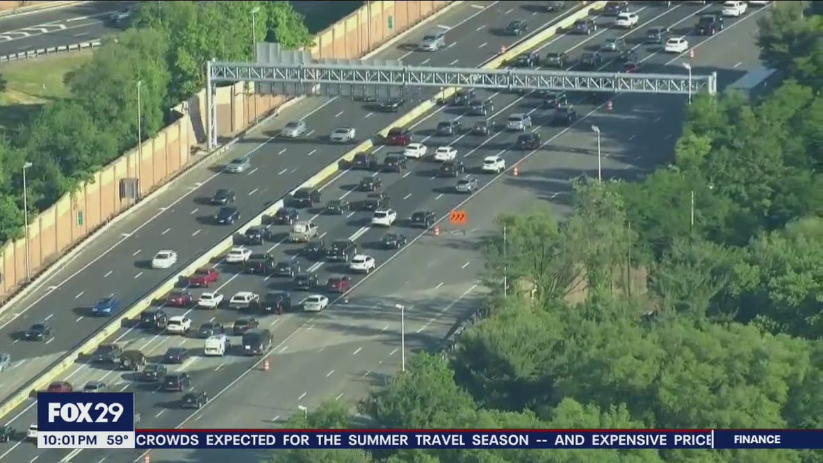 Beachgoers get head start on Memorial Day Weekend traffic
