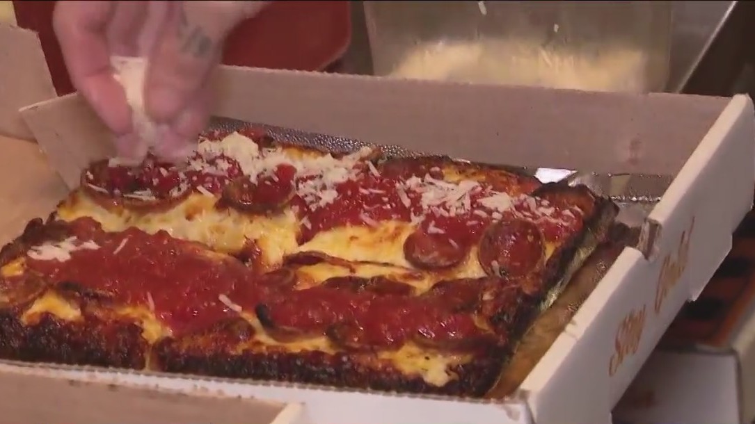 New Houston restaurant Gold Tooth Tony's serving up Detroit-style pizza in The Heights