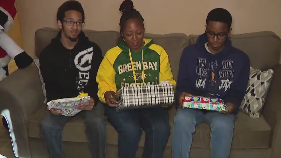 12 Days of Christmas Day 8: The Richardson Family