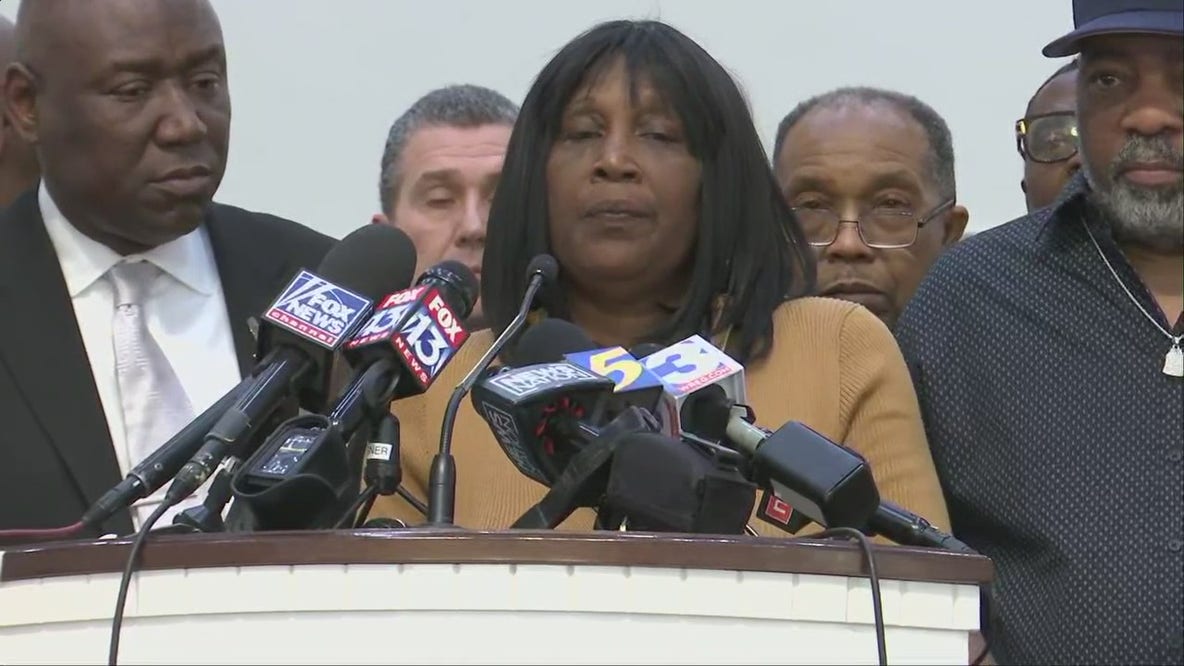 Tyre Nichols' mom to charged Memphis police officers: 'You...disgraced your own families'