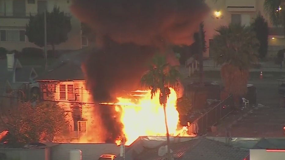 Garage fire erupts in East Hollywood