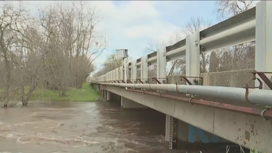 Texas And West Coast Clean Up Following Severe Weather FOX 7 Austin Texas And West Coast Clean Up Following Severe Weather FOX 7 Austin