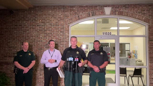 Man in skull mask shot Florida woman to death in front of kids: sheriff
