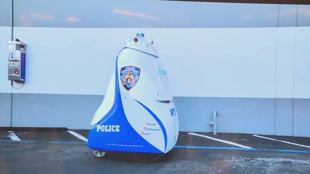 NYPD unveils K5, the subway's new robot guardian