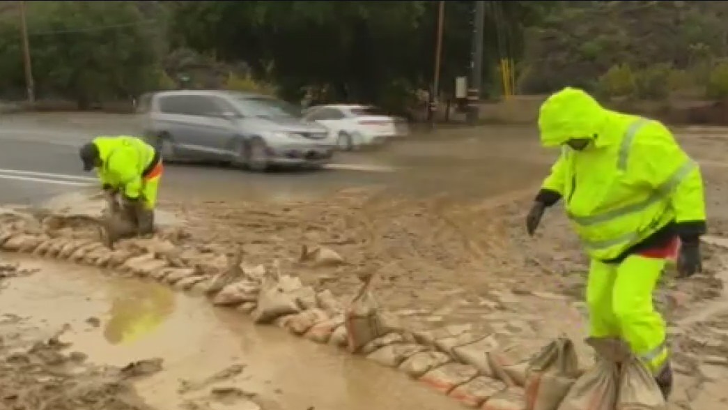Rains force evacuation orders in Bond Fire burn area