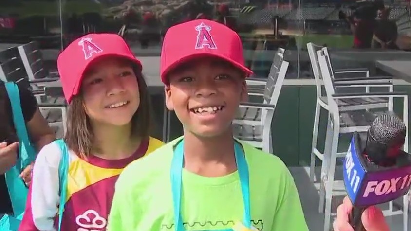Kids react to Angels Baseball Foundation back to school drive