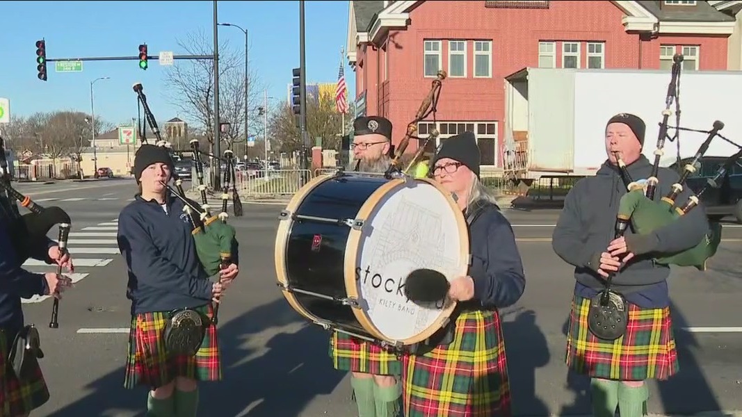 South Side Irish St. Patrick's Day Parade gets underway Sunday