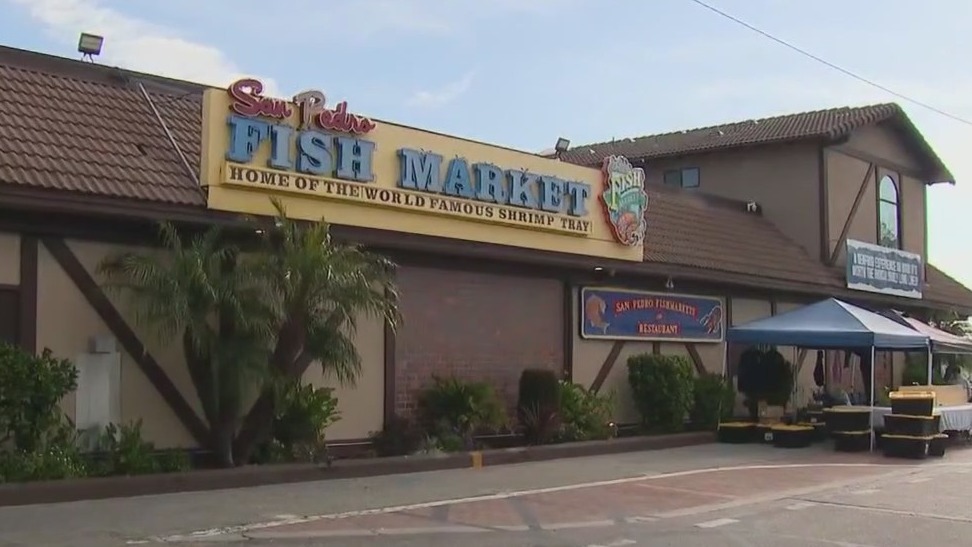 San Pedro Fish Market to close
