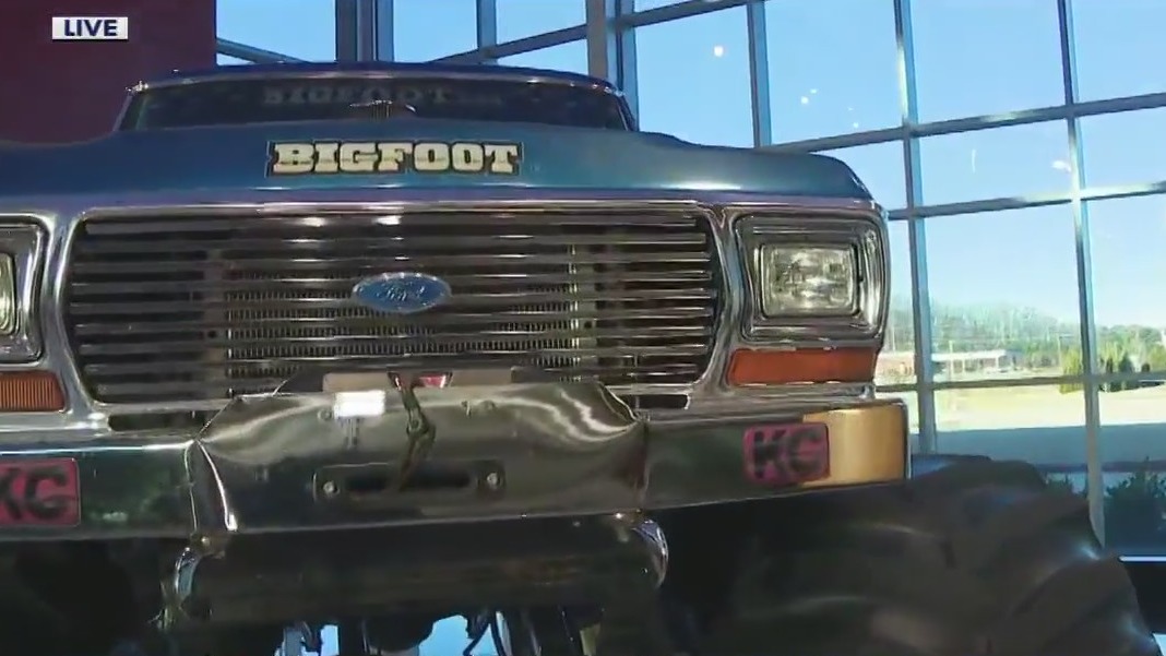 Savoy Auto Museum's 'Big' exhibits