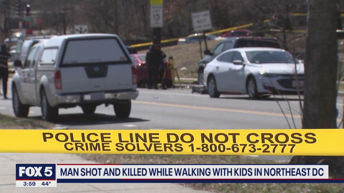 Man shot and killed while walking with kids in Northeast DC