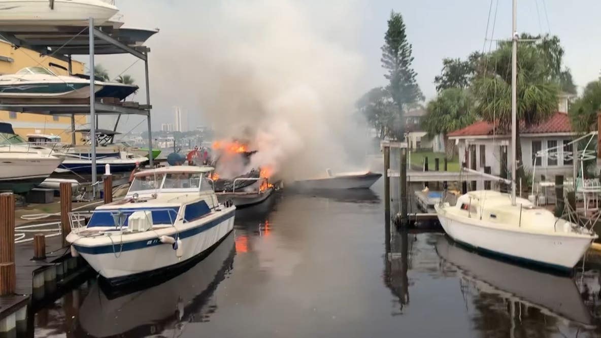 Boat catches fire in Daytona Beach