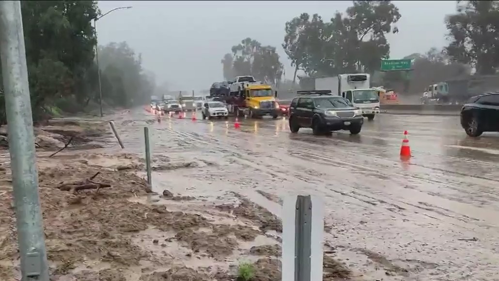 Winter storm causes flooding, traffic jams in Elysian Park