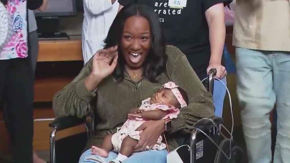 Heartwarming sendoff: Baby Nyla leaves Silver Cross Hospital after 6 months in NICU