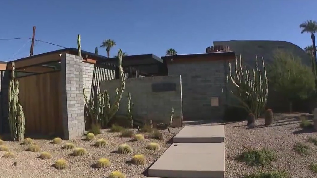 Modern beauty in central Phoenix | Cool House