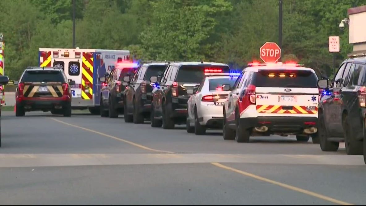 Shooting breaks out at graduation ceremony in west Michigan