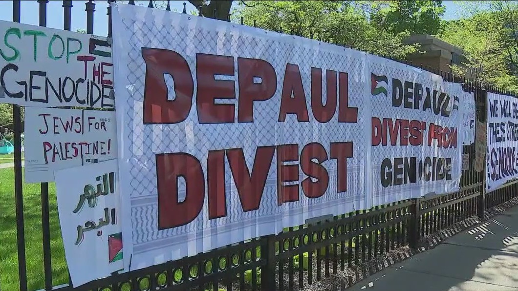 Chicago college students establish campus encampments in protest of Gaza conflict