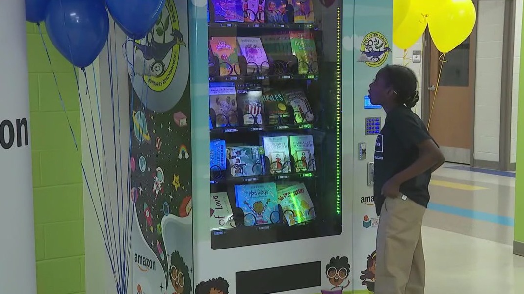 Amazon vending machines for books