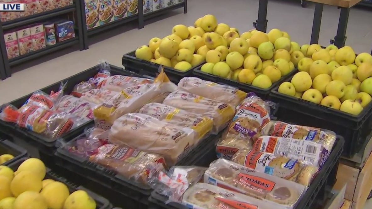 Tour Feeding Tampa Bay's Empowerment Center