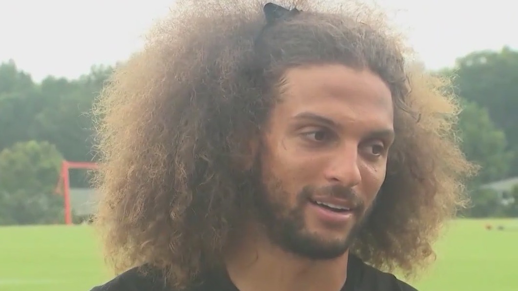 The Eccentricities Of Falcons Mack Hollins FOX 5 Atlanta the-eccentricities-of-falcons-mack-hollins-fox-5-atlanta