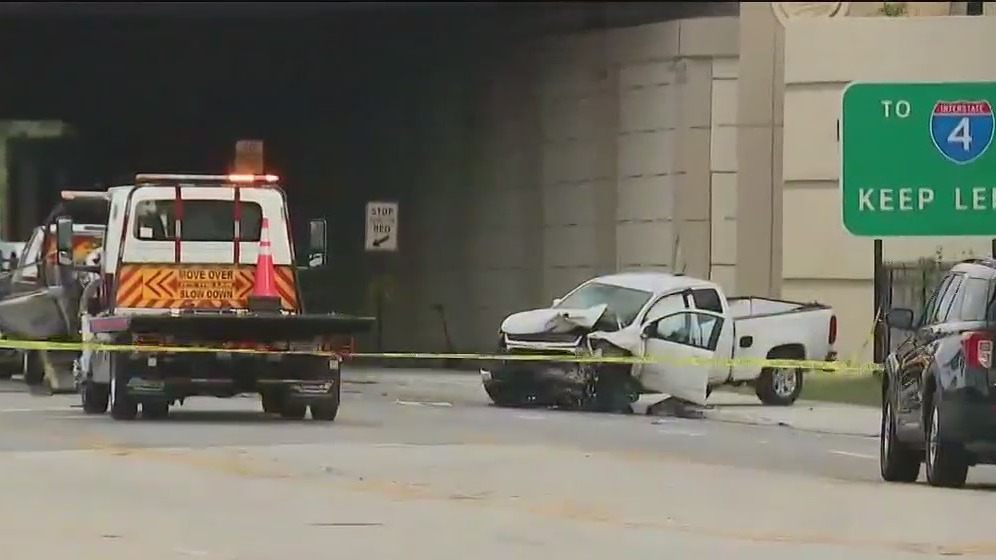 Shooting suspect dies after crash: Police