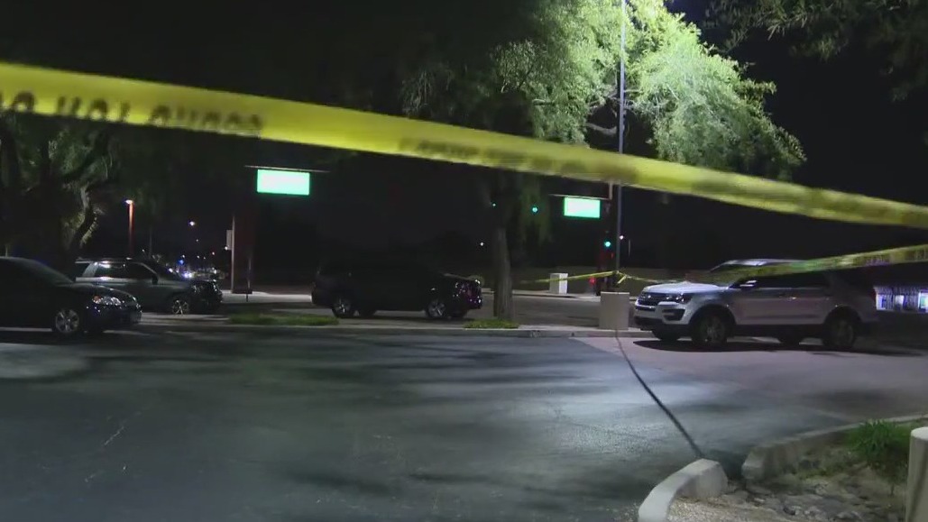 Shoplifting suspect shot by Tempe police