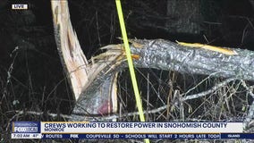 Crews work to restore power in Snohomish Co.