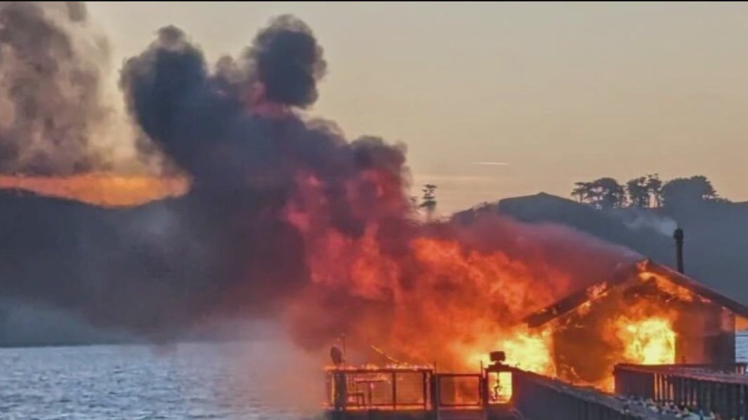 Fire destroys landmark gathering spot at Tomales Bay