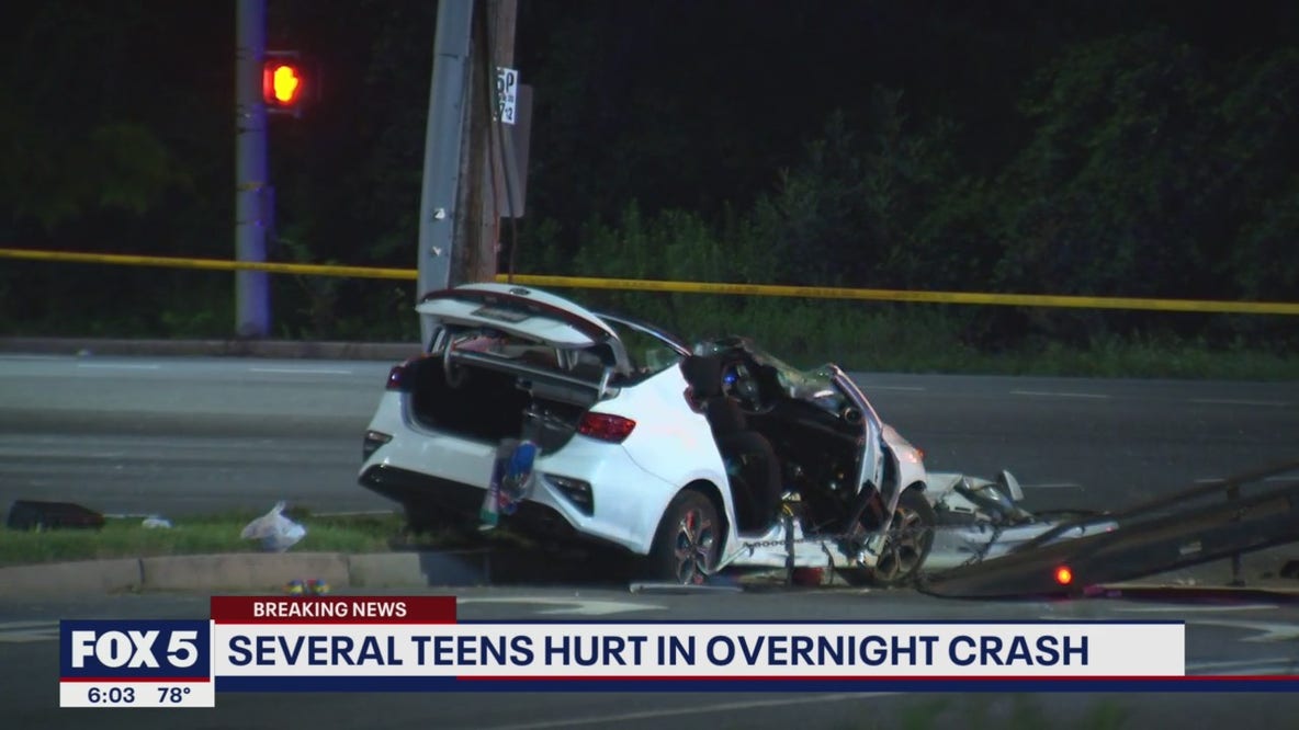 Several teens hurt after vehicle leaves roadway, crashes into utility pole in Laurel