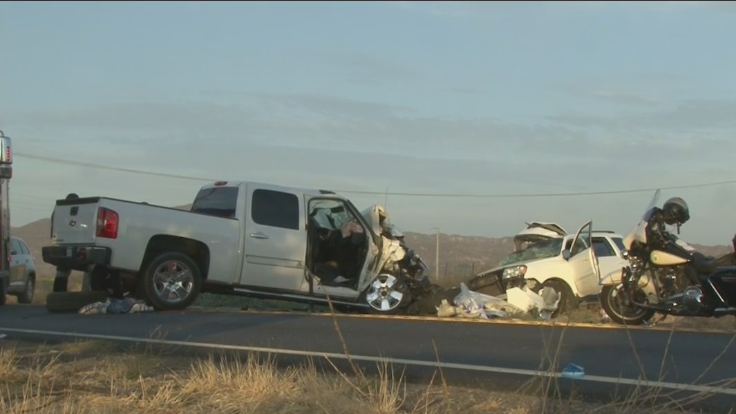 Child killed, 7 other injured in Temecula crash