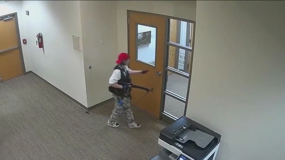 Body cam footage of Nashville school shooting released