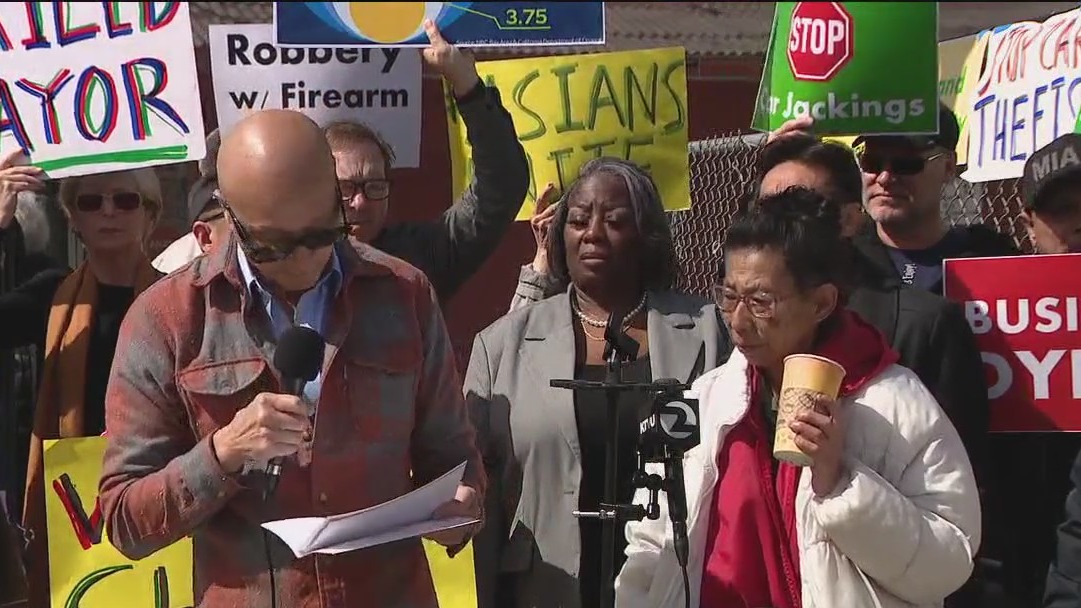 Rally for elderly woman attacked at Oakland laundromat