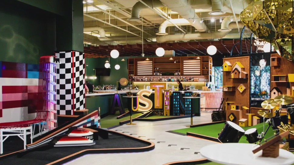 New immersive mini-golf course opens in The Domain
