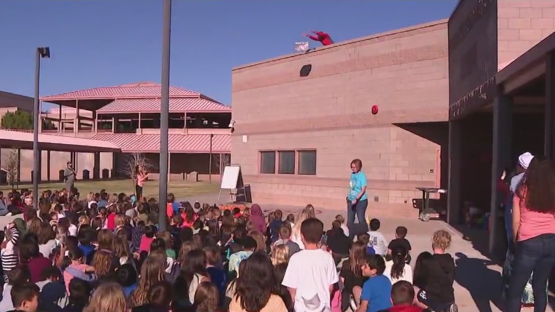 Arizona students take part in STEM project with a Halloween twist