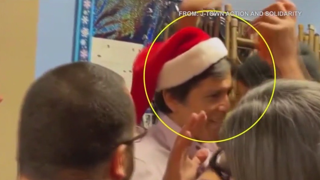 Kevin de León releases video showing man throw punch at LA City Councilman