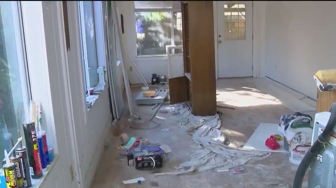 Man posed as fake 'contractor,' police say