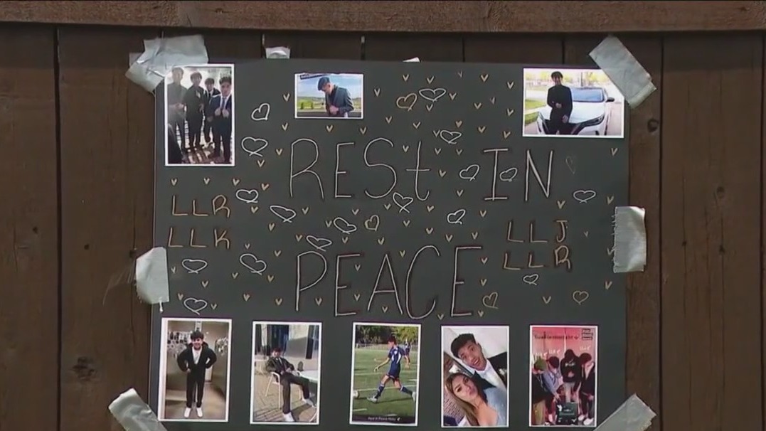Buffalo Grove community mourns loss of 4 students after horrific crash