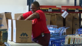 Metropolitan Ministries gives 'hope' by making emergency food boxes for families in need
