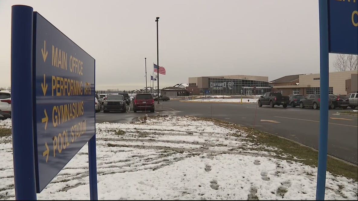 Some Oxford students to return to classroom after school shooting
