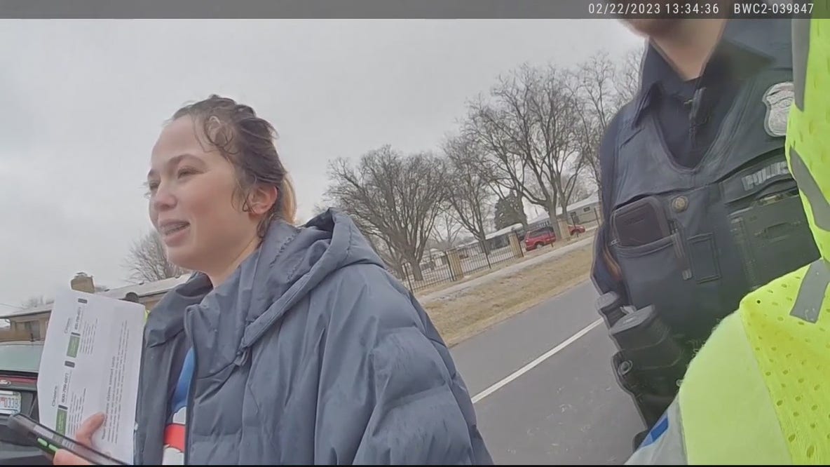 Pregnant DoorDash driver in crash gets help from police officer who finishes delivery