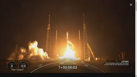 SpaceX launches Starlink mission from Florida