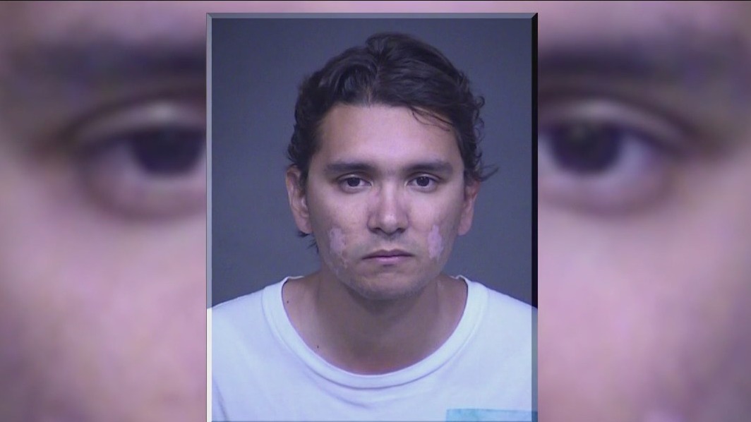 Mesa teacher's aide accused of abusing 9-year-old girl